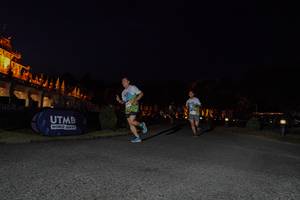 BIB: 
                            <button type="button" onclick="openModal(22292639)" class="btn btn-primary btn-sm float-right btn-popup" data-toggle="modal" data-target=".modal-high-quality">
                        <i class="fas fa-shopping-cart"></i> Add to Cart
                    </button>
                                            <button type="button" onclick="isThisMe(22292639, true)" class="btn btn-success btn-sm float-right btn-popup btn-isme hidden" data-toggle="tooltip" data-placement="bottom" title="นี่คือรูปของคุณใช่ไหม คลิกที่นี่เพื่อเอาเข้าอัลบั้ม">
                        <i class="fas fa-plus"></i> Add to album
                    </button>
                    <button type="button" onclick="isThisMe(22292639, false)" class="btn btn-warning btn-sm float-right btn-popup btn-isnotme hidden">
                        <i class="fas fa-ban"></i> Remove from album
                    </button>